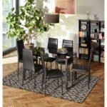 Table and 4 or 6 chairs set