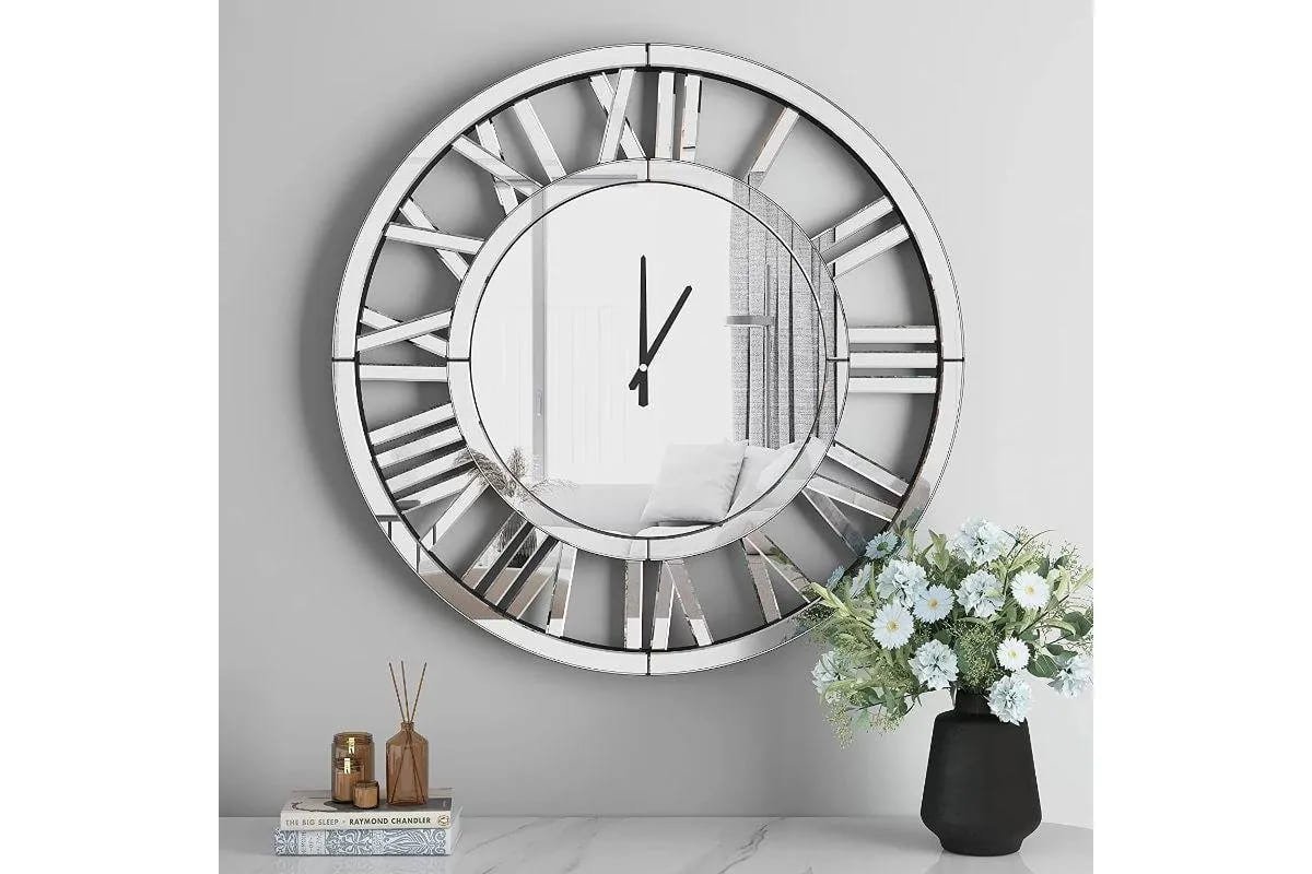 Round Wall Clock
