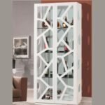 DESIGNER DISPLAY CASE WITH 2 DOORS IN LACQUERED WOOD AND GLASS