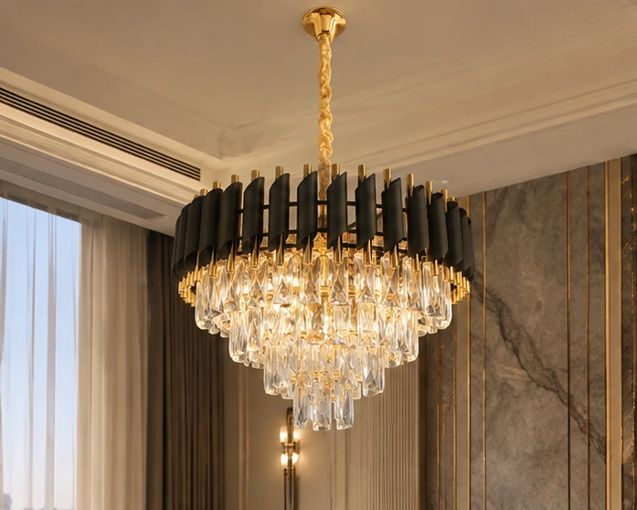 Lustre Suspendu de Luxe en Cristal et Métal Noir et Doré – Design Circulaire Sculptural avec Cascade de Cristaux pour un Intérieur Moderne, Chic et Sophistiqué – Image 4