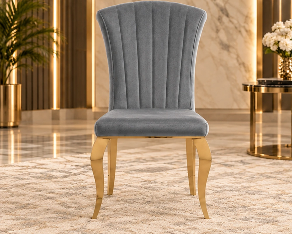 Chaise confortable avec dossier rembourré - Mobilier contemporain pour salle à manger et cuisine moderne